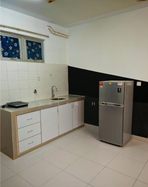 Service Residence for Rent at Domain 2 @ NeoCyber - Valyn Ho - Kitchen - PropertyGuru.com.my