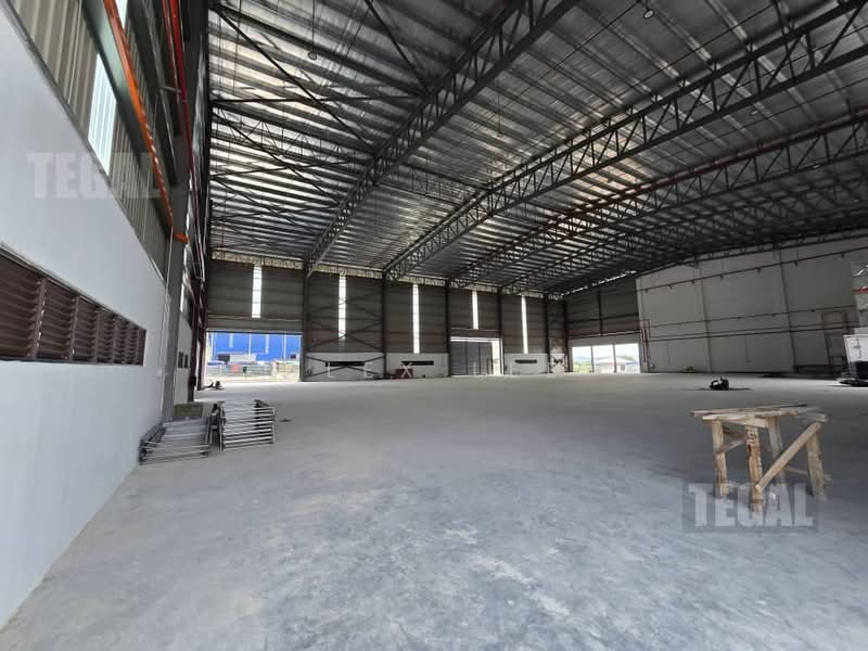 Warehouse for Rent in Batu Arang (Selangor) - Alex Lee - Interior - PropertyGuru.com.my