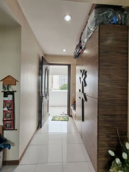 Condominium for Sale at Summer Place - Jane Ang - Entrance - PropertyGuru.com.my