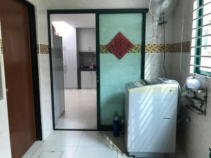 Semi-Detached House for Sale in Taman Tasik Indah Mewah (Batu) - jaret kok - Kitchen - PropertyGuru.com.my