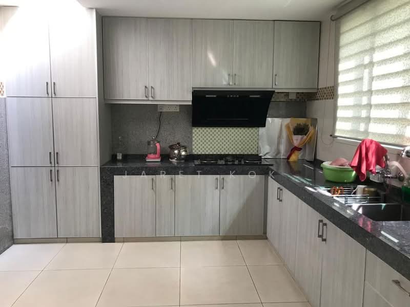 Semi-Detached House for Sale in Taman Tasik Indah Mewah (Batu) - jaret kok - Kitchen - PropertyGuru.com.my