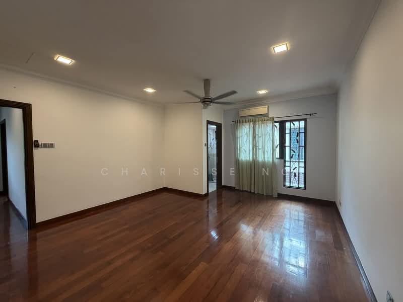 Rumah Berkembar untuk Dijual di Damai Gayana (Cheras) - Charisse Ng - Living Room - PropertyGuru.com.my