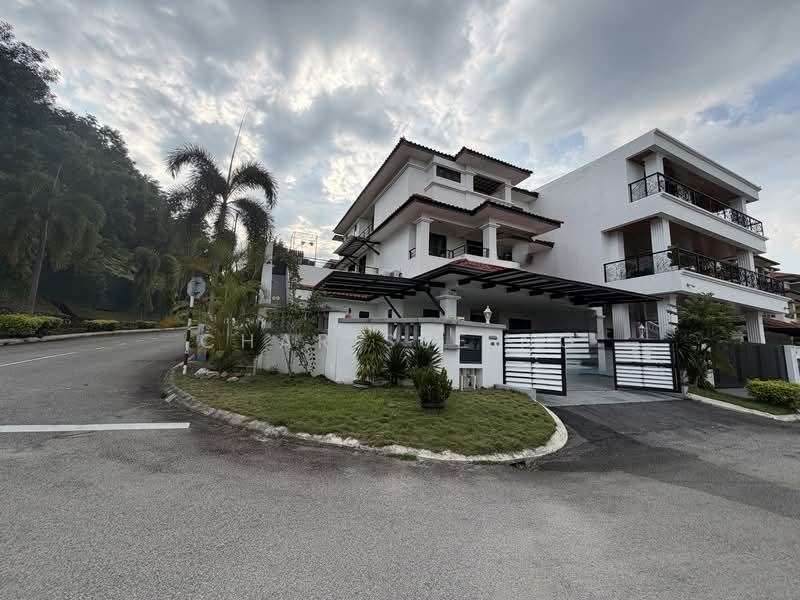 Rumah Berkembar untuk Dijual di Damai Gayana (Cheras) - Charisse Ng - Exterior - PropertyGuru.com.my