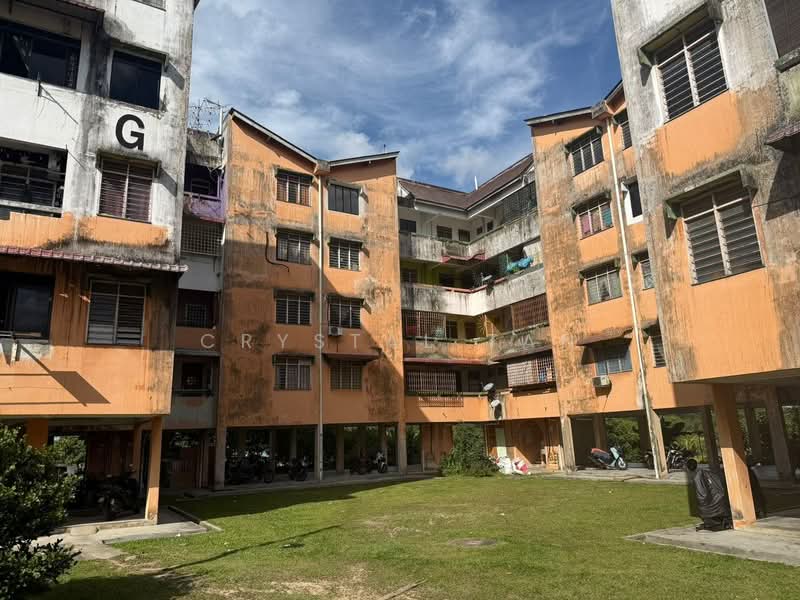 Flat for Sale at Flat Taman Perling - Crystal Tan - PropertyGuru.com.my