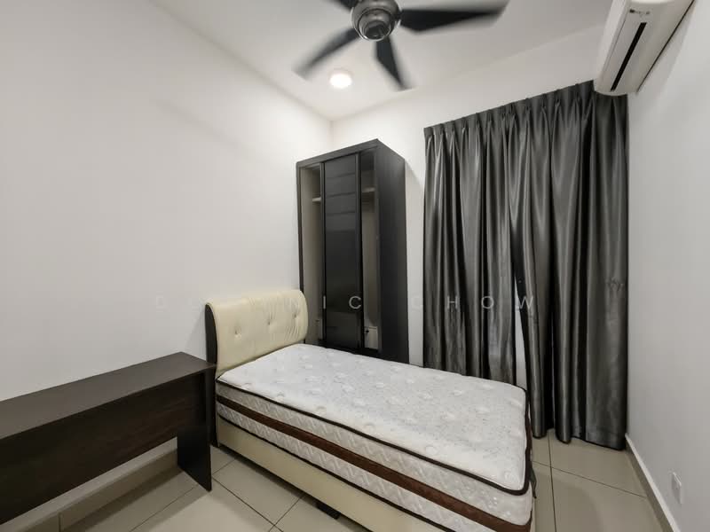 Servis Apartment untuk Disewa di Meridin Bayvue Serviced Apartment - Dominic Chow - Bedroom - PropertyGuru.com.my