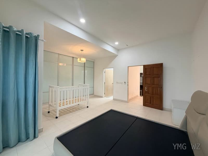 2-storey Terraced House for Sale in Setia Indah (Setia Alam) - Reilynn Tue - Bedroom - PropertyGuru.com.my