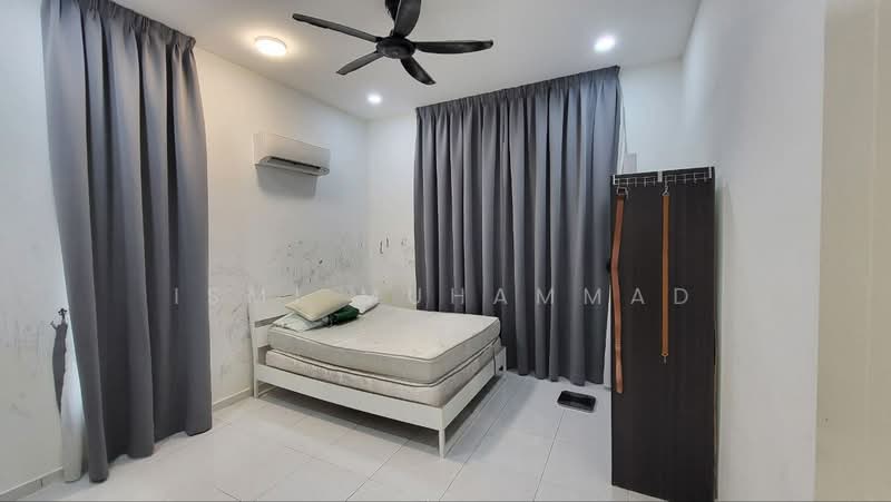 Rumah Banglo untuk Dijual di Taman Senawang Perdana (Senawang) - Ismi Muhammad - Bedroom - PropertyGuru.com.my