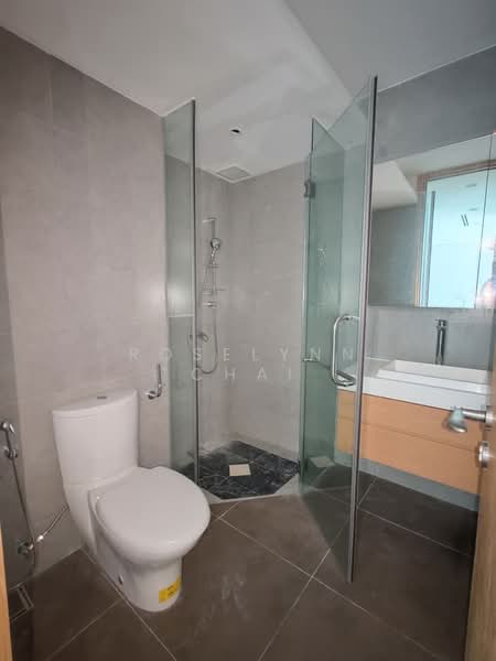 Condominium for Rent at PineTree Marina Resort - Roselynn Chai - Bathroom - PropertyGuru.com.my