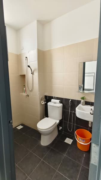 Rumah Teres untuk Dijual di Johor Bahru (Johor) - Michelle Lim - Bathroom - PropertyGuru.com.my