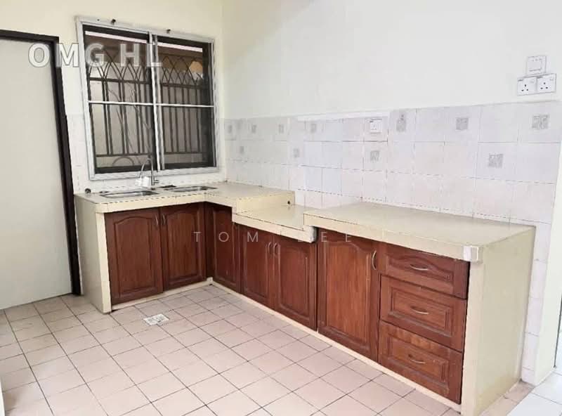 Apartment for Sale at Vista Bayu - Tom Lee - Kitchen - PropertyGuru.com.my