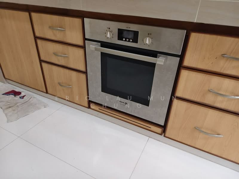 2-storey Terraced House for Sale in Bandar Puteri Puchong (Puchong) - Eric Lau Mun Chung - Kitchen - PropertyGuru.com.my
