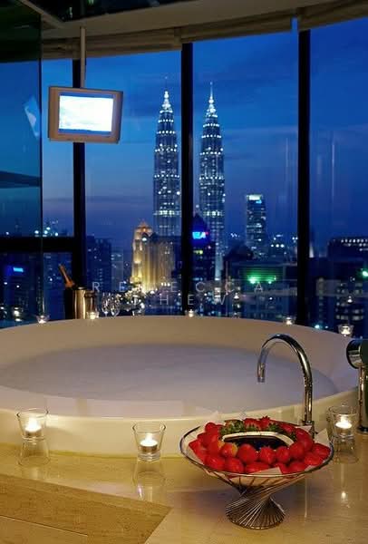 Tanah Kediaman untuk Dijual di KLCC (KL City Centre) - Rebecca Chew - Bathroom - PropertyGuru.com.my