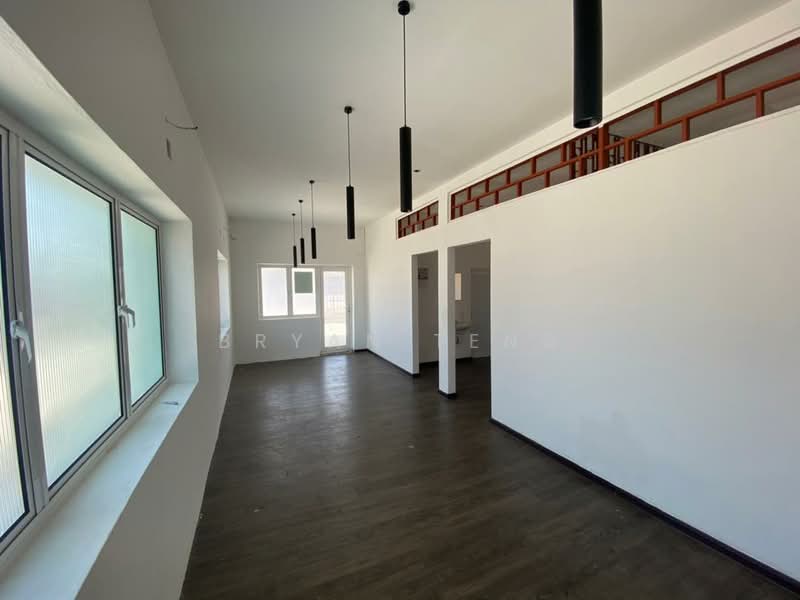 Shop for Rent in Raja Uda (Butterworth) - Bryan Teng - Interior - PropertyGuru.com.my