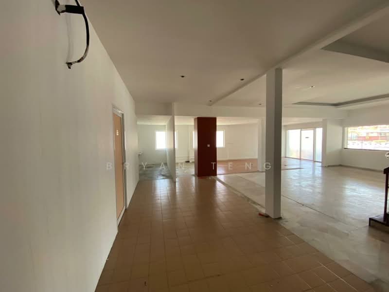 Shop for Rent in Raja Uda (Butterworth) - Bryan Teng - Interior - PropertyGuru.com.my