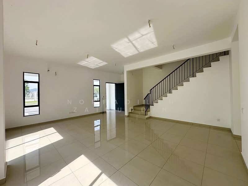 Semi-Detached House for Sale in Kuala Selangor (Selangor) - NORFADILAH ZAINUDDIN - Living Room - PropertyGuru.com.my