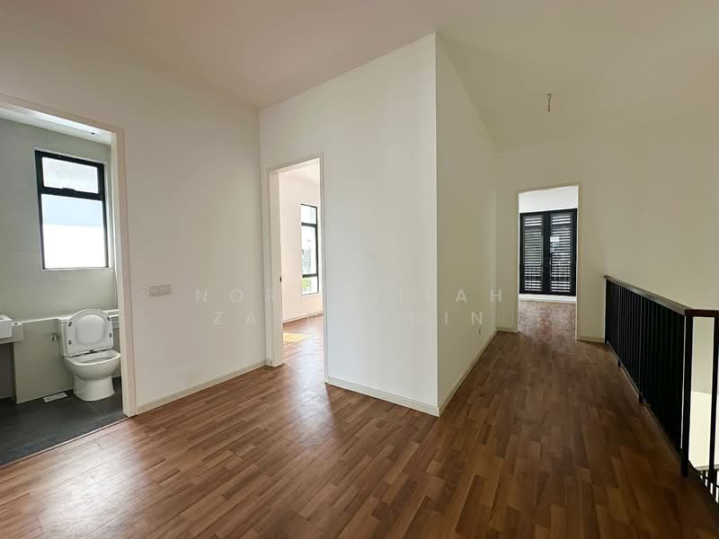 Semi-Detached House for Sale in Kuala Selangor (Selangor) - NORFADILAH ZAINUDDIN - Bathroom - PropertyGuru.com.my