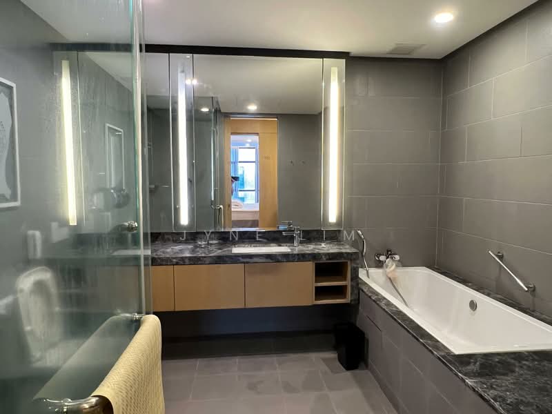 Servis Apartment untuk Disewa di Fraser Residence (188 Suites) - Jyne Lim - Bathroom - PropertyGuru.com.my