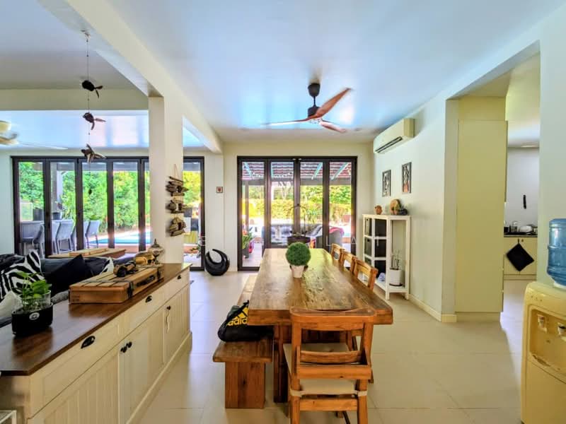 Bungalow for Sale in Leisure Farm (Gelang Patah) - Wendy Lai - Living Room - PropertyGuru.com.my