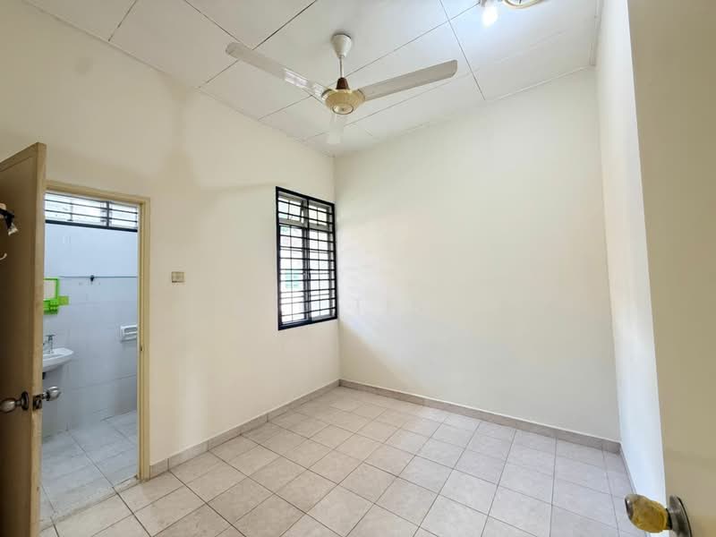 Rumah Teres 2 Tingkat untuk Dijual di Taman Desa Tebrau (Tebrau) - Shi Ting - Interior - PropertyGuru.com.my