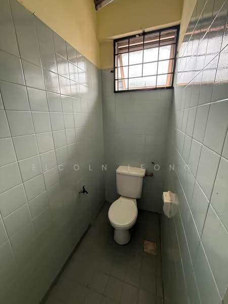 Shop / Office for Rent in Bandar Baru Sri Petaling (Sri Petaling) - Elcoln Leong - Bathroom - PropertyGuru.com.my