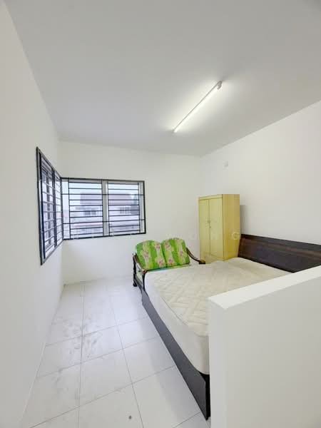 2.5-storey Terraced House for Sale in Taman Scientex Pasir Gudang (Pasir Gudang) - Bess Wong - Bedroom - PropertyGuru.com.my