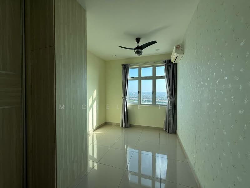 Service Residence for Sale at Meridin Bayvue @ Sierra Perdana - Michelle Tey - Bedroom - PropertyGuru.com.my