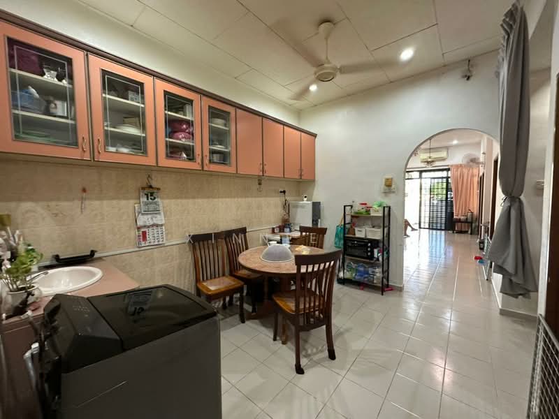 1-storey Terraced House for Sale in Mount Erskine (Tanjung Tokong) - Xinnee . - Kitchen - PropertyGuru.com.my