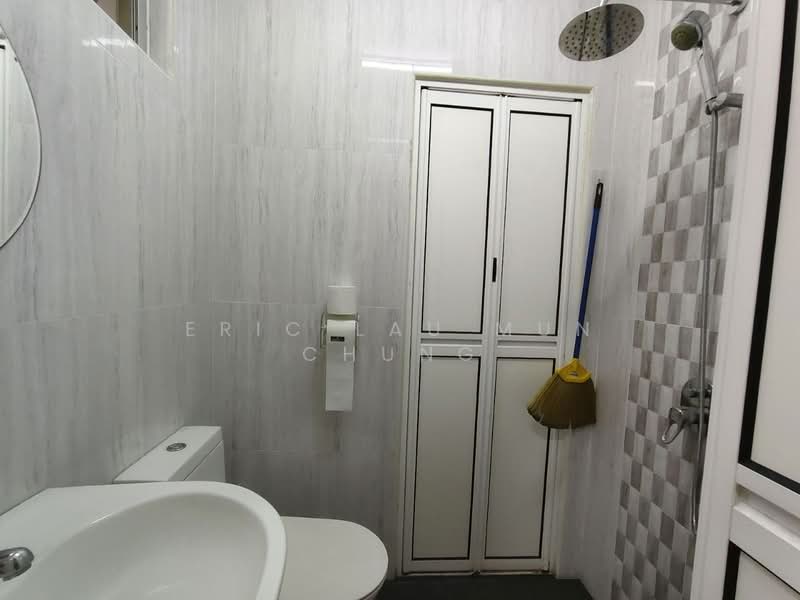 Rumah Teres 2 Tingkat untuk Dijual di Bandar Puteri Puchong (Puchong) - Eric Lau Mun Chung - Bathroom - PropertyGuru.com.my