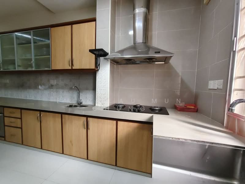 Rumah Teres 2 Tingkat untuk Dijual di Bandar Puteri Puchong (Puchong) - Eric Lau Mun Chung - Kitchen - PropertyGuru.com.my