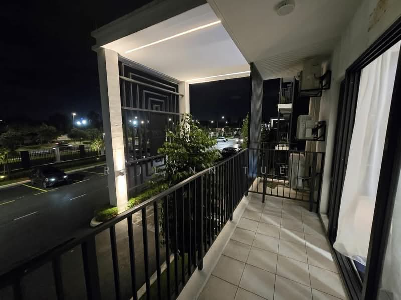 Servis Apartment untuk Disewa di Huni @ Eco Ardence - Reilynn Tue - Balcony - PropertyGuru.com.my