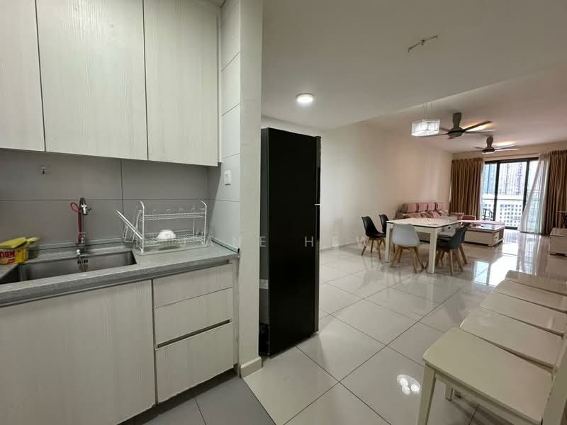 Condominium for Sale at Infiniti 3 Residences - Jane Hew - Kitchen - PropertyGuru.com.my