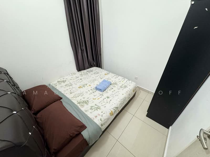 Condominium for Sale at Legasi Kampung Bharu - Mohd Khairul Amadi Mohd Yusoff - Bedroom - PropertyGuru.com.my