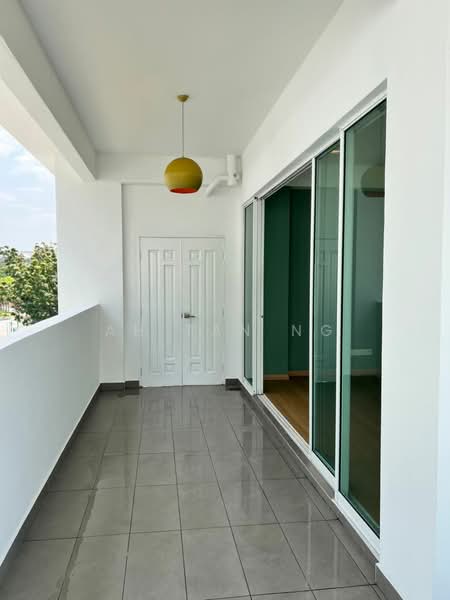 Condominium for Rent at Subang Parkhomes - Ah Tan Ng - Balcony - PropertyGuru.com.my