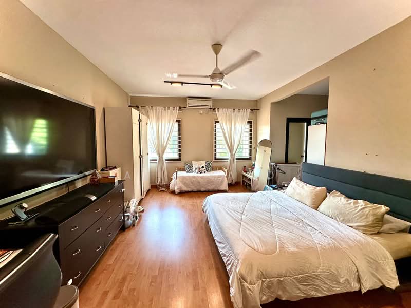 2-storey Terraced House for Sale in Denai Alam (Shah Alam) - Alif Saad - Bedroom - PropertyGuru.com.my