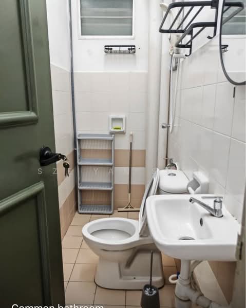 Condominium for Rent at Residensi Laguna (Sunway Belvedere) - Sze Yan Shim - Bathroom - PropertyGuru.com.my