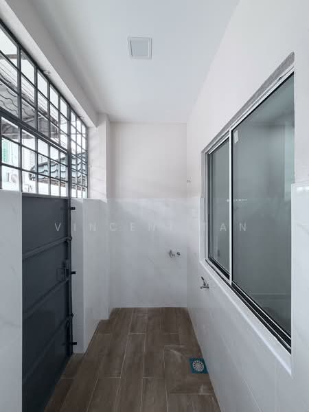 Rumah Teres 2 Tingkat untuk Disewa di Bandar Sri Damansara (Selangor) - Vincent Tan - Laundry - PropertyGuru.com.my