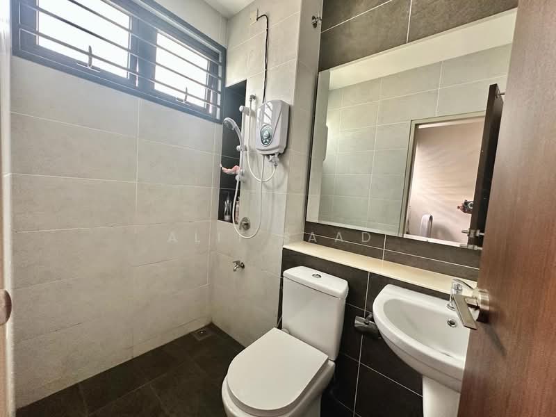 2-storey Terraced House for Sale in Denai Alam (Shah Alam) - Alif Saad - Bathroom - PropertyGuru.com.my