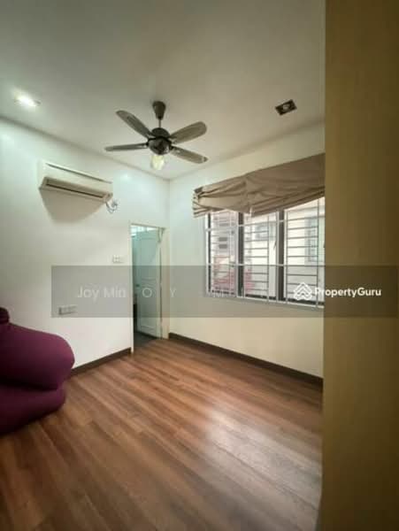 Cluster House for Rent in Taman Adda Heights (Tebrau) - Joy Min - Living Room - PropertyGuru.com.my