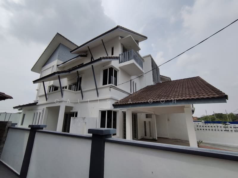 Rumah Berkembar untuk Dijual di Klang (Selangor) - Callista Goh - Exterior - PropertyGuru.com.my