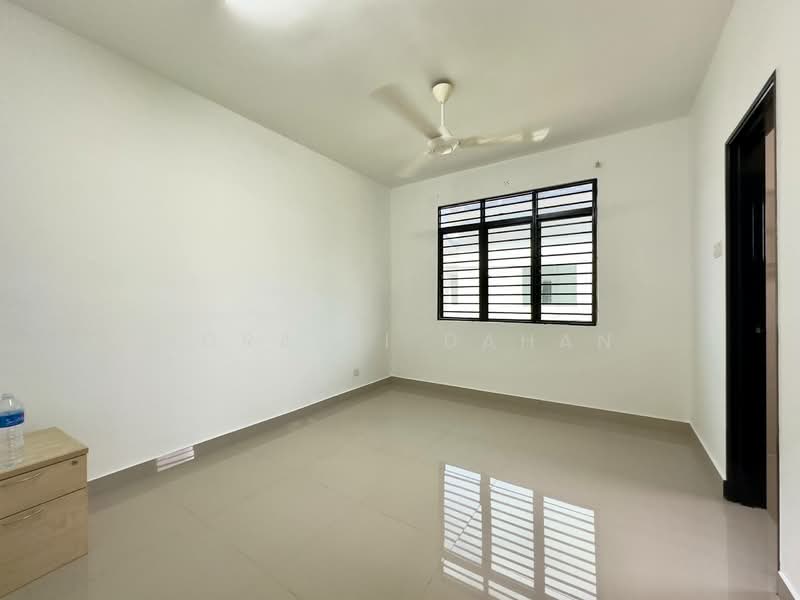 Rumah Teres untuk Dijual di Aman Putri (Sungai Buloh) - Noraini Dahan - Interior - PropertyGuru.com.my
