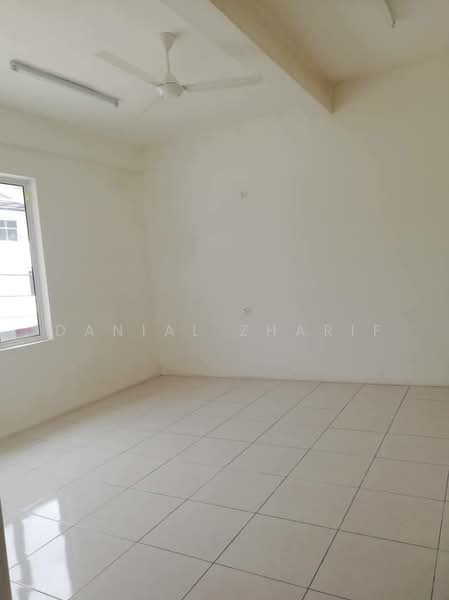 Rumah Teres 3 Tingkat untuk Disewa di Taman Beduk Indah (Sungai Bakap) - Danial Zharif - Interior - PropertyGuru.com.my