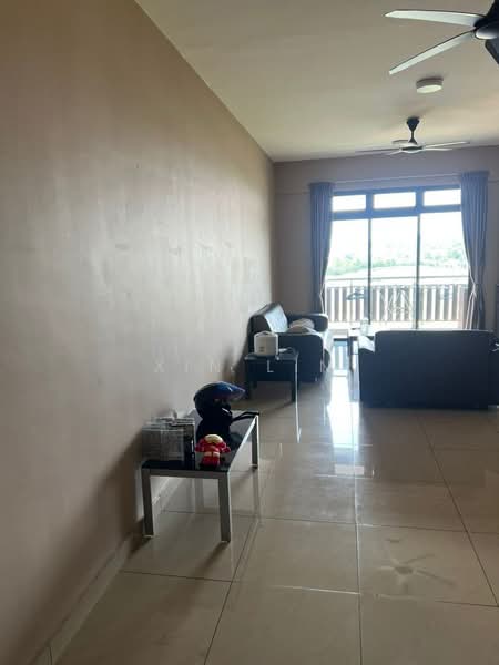 Service Residence for Sale at D'Secret Garden (Pangsapuri Kempas Indah) - Xin Lin - Living Room - PropertyGuru.com.my
