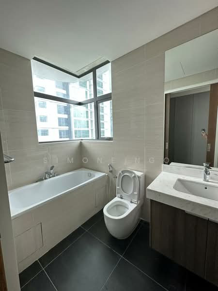 Kondominium untuk Dijual di D'Rapport - Simone Ngo - Bathroom - PropertyGuru.com.my