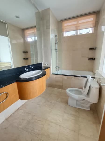 Kondominium untuk Disewa di Mutiara Upper East - Simone Ngo - Bathroom - PropertyGuru.com.my