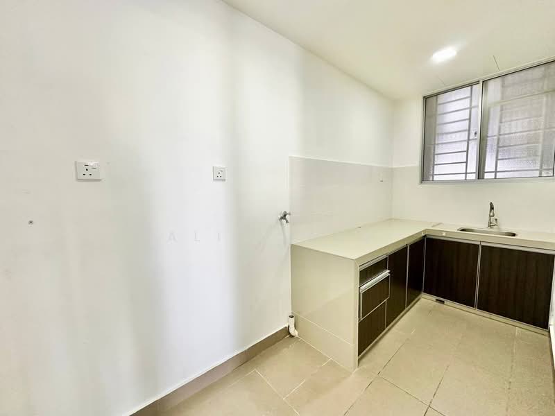 Service Residence for Sale at Platinum Lake PV 21 - Alif Saad - Kitchen - PropertyGuru.com.my