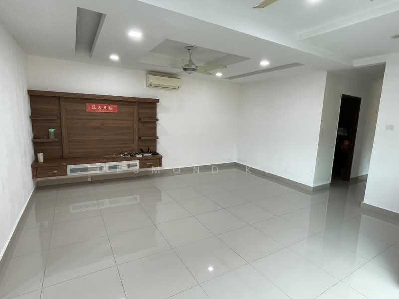 Rumah Teres 2 Tingkat untuk Dijual di Taman Kepong (Kepong) - Desmond Kok - Living Room - PropertyGuru.com.my