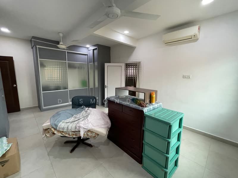 Rumah Teres 2 Tingkat untuk Dijual di Taman Kepong (Kepong) - Desmond Kok - Bedroom - PropertyGuru.com.my