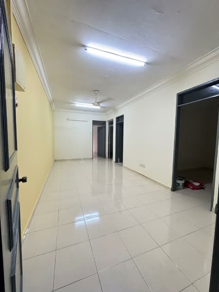 Pangsapuri untuk Dijual di Mentari Court - Ray Lee - Interior - PropertyGuru.com.my