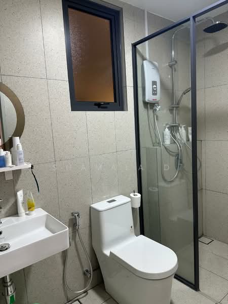Servis Apartment untuk Dijual di Alira @ Metropark Subang - Shamala D - Bathroom - PropertyGuru.com.my