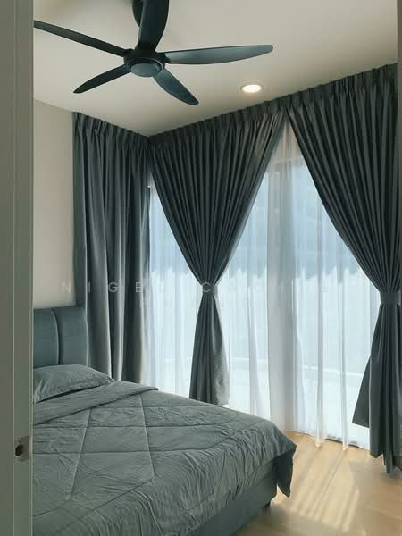 Service Residence for Sale at Datum Jelatek (LINQ Sky Residence) - Nigel Caoile Phang - Bedroom - PropertyGuru.com.my